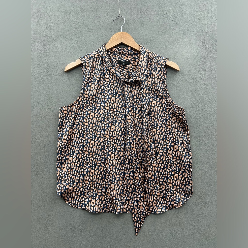 J Crew 365 Women's Medium Sleeveless Blouse Top Leopard Print Tie-V-Neck